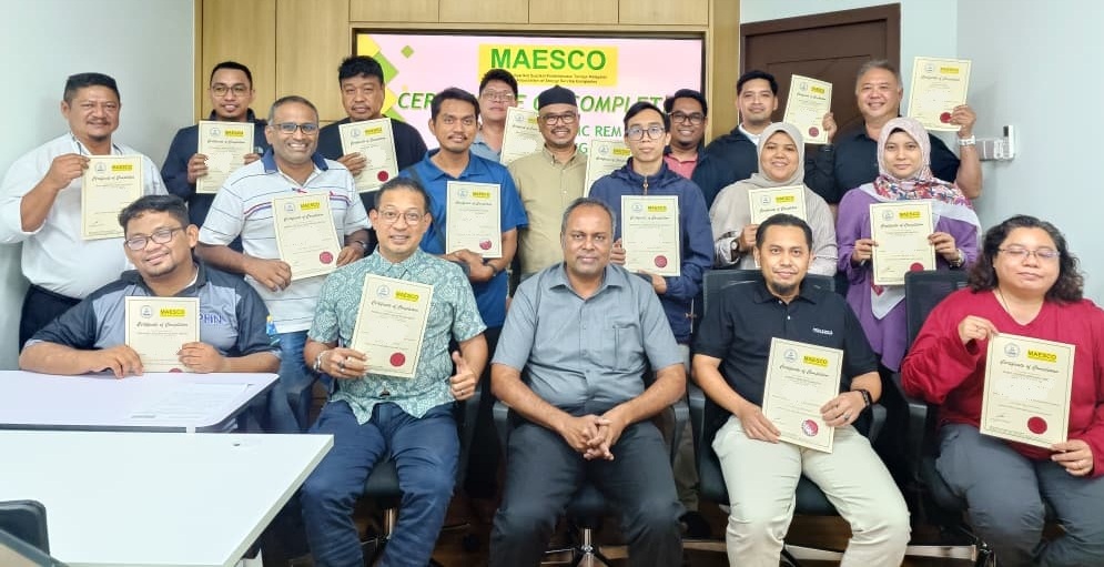 Participants of the MAESCO Air Conditioning System Training Programme (5–6 August 2026) receiving their Certificates of Completion after successfully completing the 16 CDP Hours mandatory training for Registered Energy Manager (REM) Type 1.